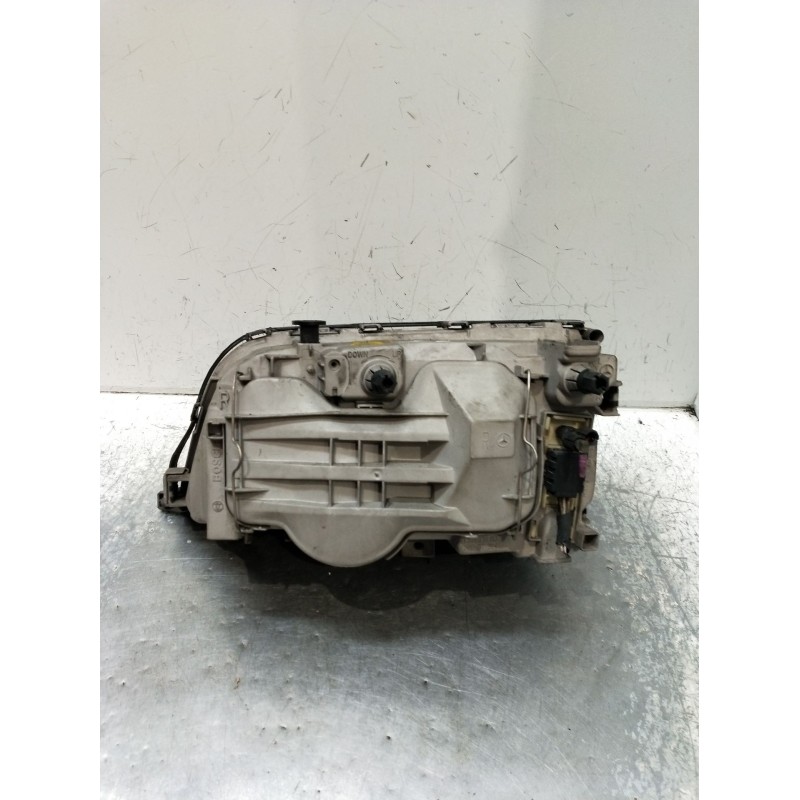 Recambio de faro derecho para mercedes-benz clase c (w202) c 180 (202.018) referencia OEM IAM 2028201861 0301036206 93
