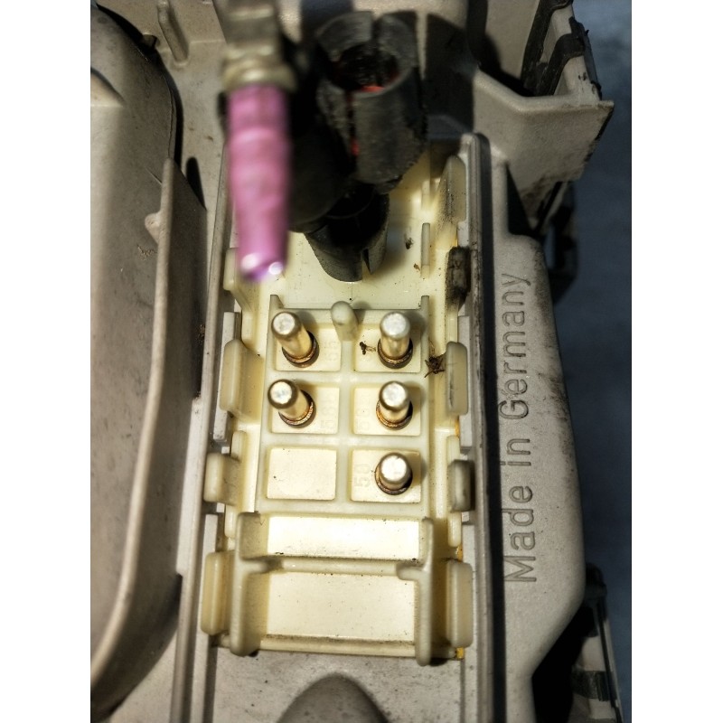 Recambio de faro derecho para mercedes-benz clase c (w202) c 180 (202.018) referencia OEM IAM 2028201861 0301036206 93