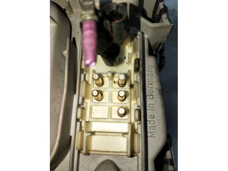 Recambio de faro derecho para mercedes-benz clase c (w202) c 180 (202.018) referencia OEM IAM 2028201861 0301036206 93