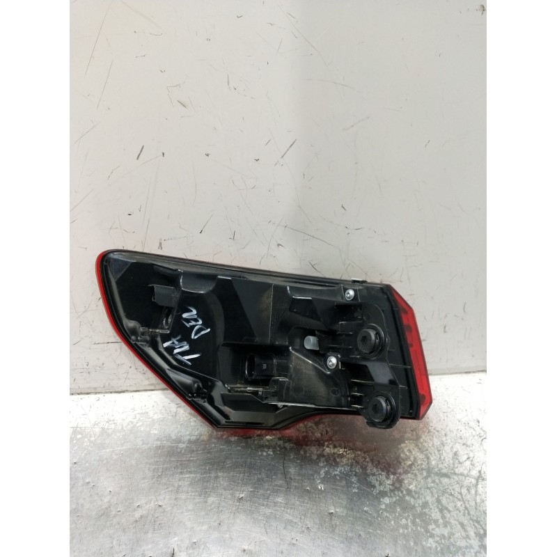 Recambio de piloto trasero derecho para audi q3 (f3b) 35 tdi referencia OEM IAM 83A945092 646502 24