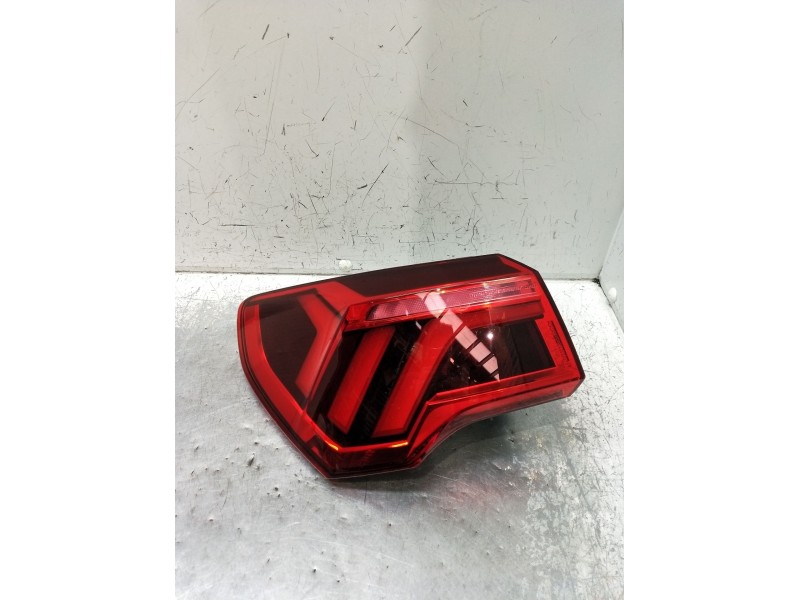 Recambio de piloto trasero izquierdo para audi q3 (f3b) 35 tdi referencia OEM IAM 83A945091 646501 24