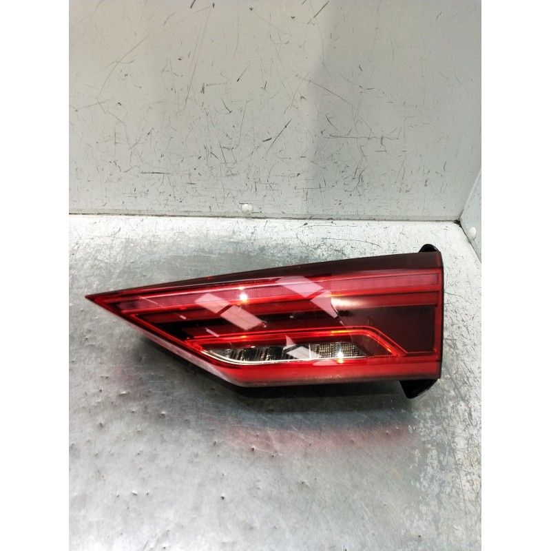 Recambio de piloto trasero derecho interior para audi q3 (f3b) 35 tdi referencia OEM IAM 83A945094 646752 24