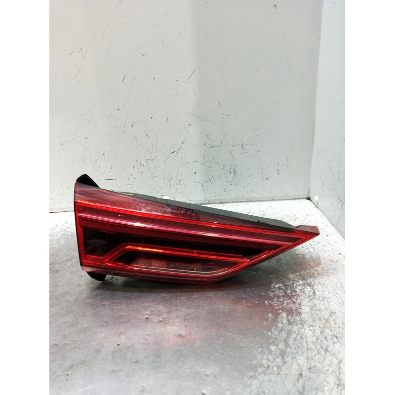 Recambio de piloto trasero izquierdo interior para audi q3 (f3b) 35 tdi referencia OEM IAM 83A945093 646500 24