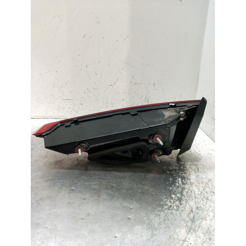 Recambio de piloto trasero izquierdo interior para audi q3 (f3b) 35 tdi referencia OEM IAM 83A945093 646500 24