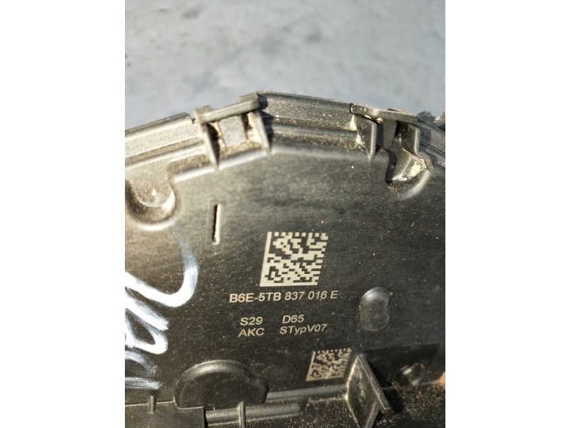 Recambio de motor cierre centralizado delantero derecho para audi q3 (f3b) 35 tdi referencia OEM IAM 5TB837016E  24 5P