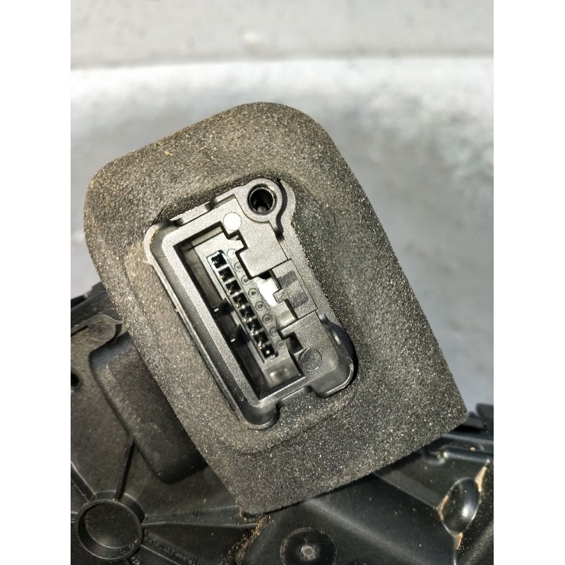 Recambio de motor cierre centralizado delantero izquierdo para audi q3 (f3b) 35 tdi referencia OEM IAM 5TB837015E  24 5P