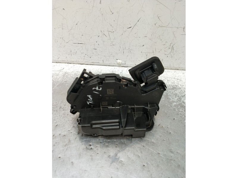 Recambio de motor cierre centralizado trasero izquierdo para audi q3 (f3b) 35 tdi referencia OEM IAM 5TA839015Q  24 5P