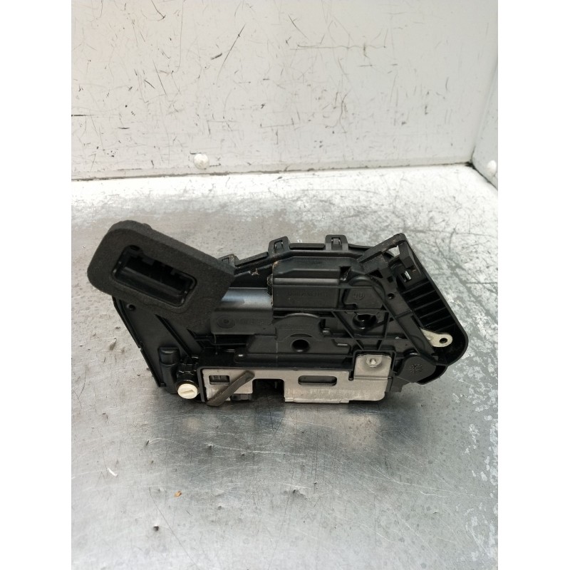 Recambio de motor cierre centralizado trasero izquierdo para audi q3 (f3b) 35 tdi referencia OEM IAM 5TA839015Q  24 5P