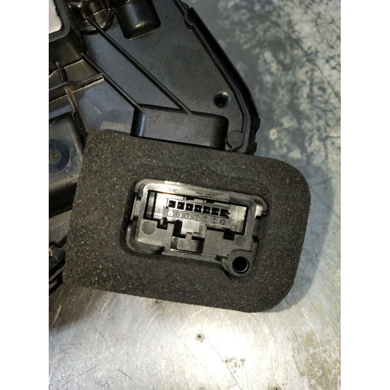 Recambio de motor cierre centralizado trasero izquierdo para audi q3 (f3b) 35 tdi referencia OEM IAM 5TA839015Q  24 5P