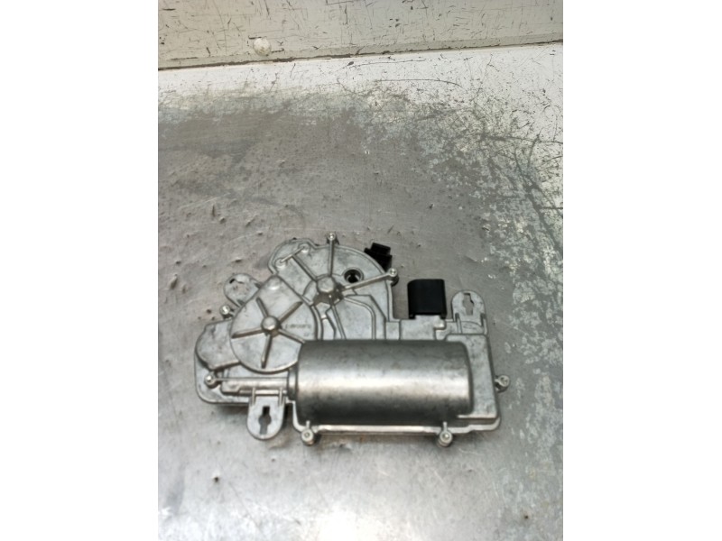 Recambio de motor cierre centralizado porton para audi q3 (f3b) 35 tdi referencia OEM IAM 5TA827887C  24 5P