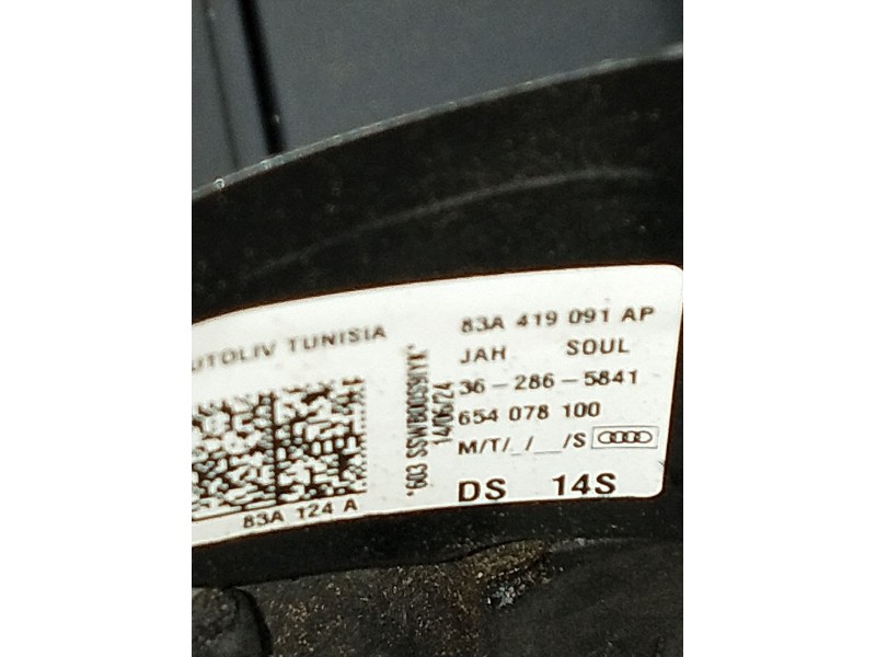 Recambio de volante para audi q3 (f3b) 35 tdi referencia OEM IAM 83A419091AP 654078100 362865841 24