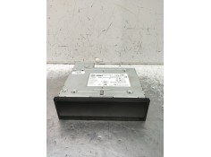Recambio de sistema audio / radio cd para audi q3 (f3b) 35 tdi referencia OEM IAM 82A035043G 82A035043B 28826246 24
