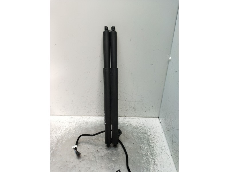 Recambio de amortiguadores maletero / porton para audi q3 (f3b) 35 tdi referencia OEM IAM 20240626 ELÉCTRICOS 83A827851F 24