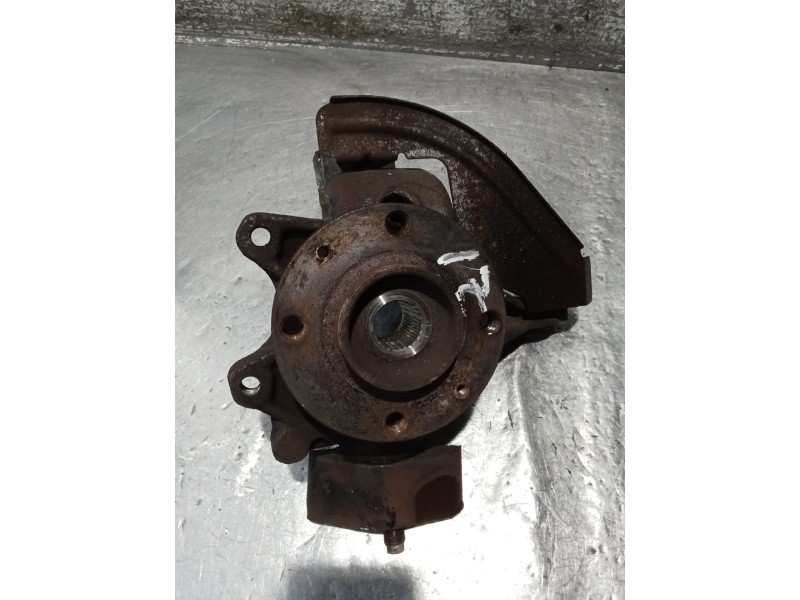 Recambio de mangueta delantera izquierda para peugeot 406 (8b) 2.0 hdi 110 referencia OEM IAM   99