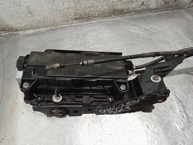 Recambio de freno de mano electrico para renault scénic ii (jm0/1_) 1.5 dci (jm1e, jm16) referencia OEM IAM 8200418647  