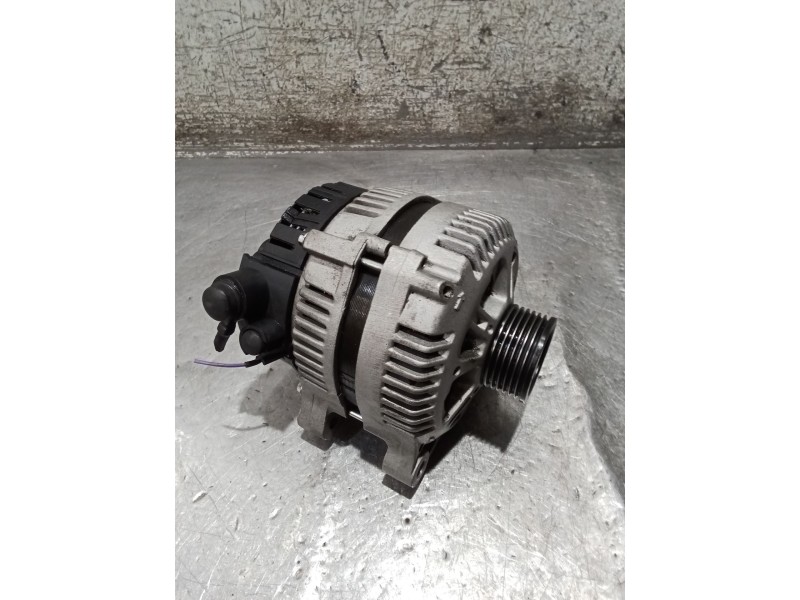 Recambio de alternador para citroën xsara (n1) 2.0 hdi 109 referencia OEM IAM 8EL011710461 150A 
