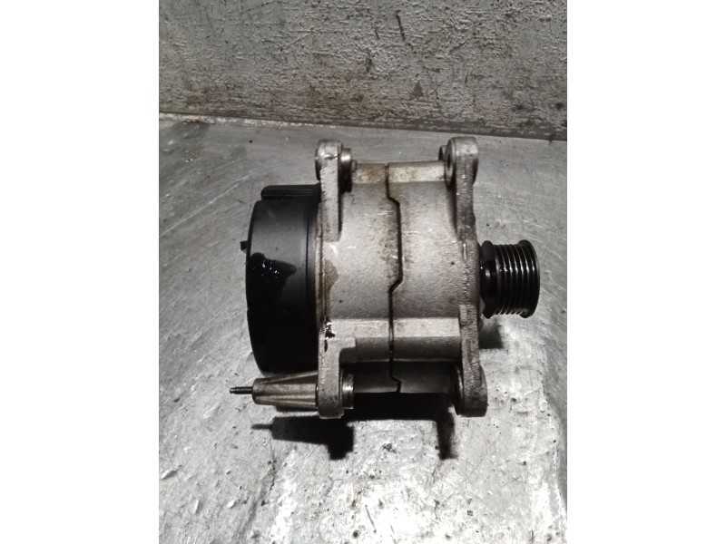 Recambio de alternador para audi 80 b4 sedán (8c2) 1.9 tdi referencia OEM IAM   