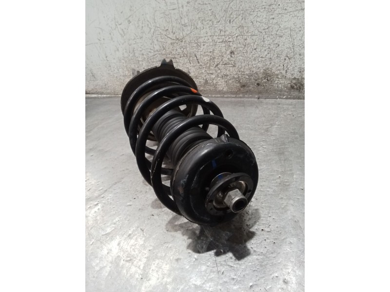 Recambio de amortiguador delantero derecho para citroën berlingo multispace (b9) 1.6 bluehdi 120 referencia OEM IAM 9684067780  