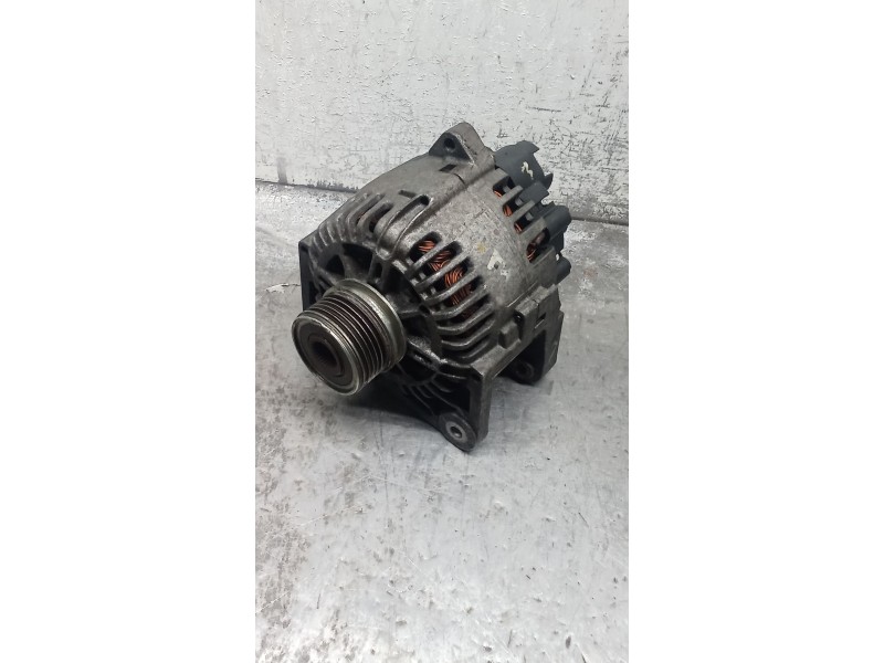 Recambio de alternador para kia carnival ii (gq) 2.9 crdi referencia OEM IAM 8200336806 2542945B 110A