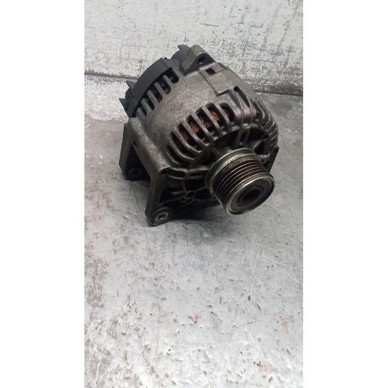 Recambio de alternador para kia carnival ii (gq) 2.9 crdi referencia OEM IAM 8200336806 2542945B 110A