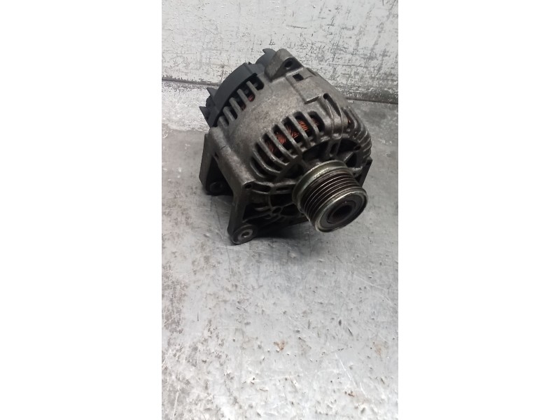 Recambio de alternador para kia carnival ii (gq) 2.9 crdi referencia OEM IAM 8200336806 2542945B 110A
