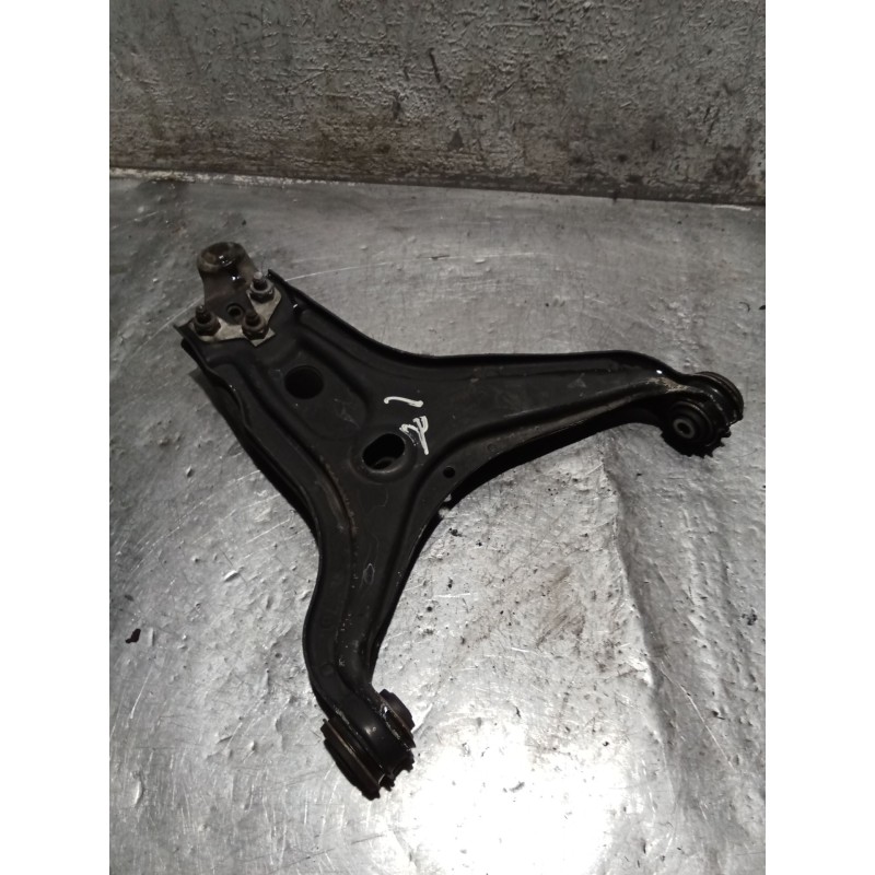 Recambio de brazo suspension inferior delantero izquierdo para audi 80 b4 sedán (8c2) 1.9 tdi referencia OEM IAM   