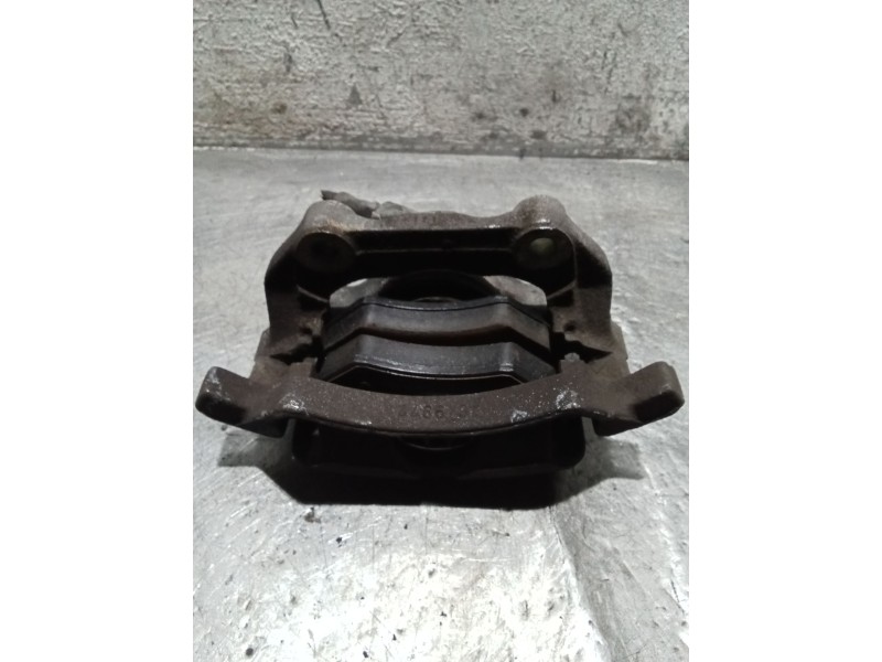 Recambio de pinza freno delantera derecha para audi 80 b4 sedán (8c2) 1.9 tdi referencia OEM IAM   