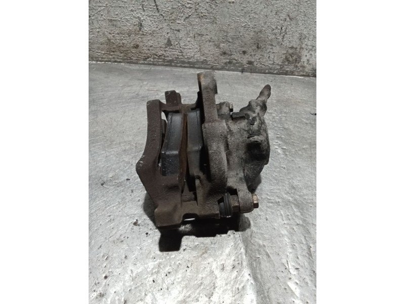 Recambio de pinza freno delantera derecha para audi 80 b4 sedán (8c2) 1.9 tdi referencia OEM IAM   