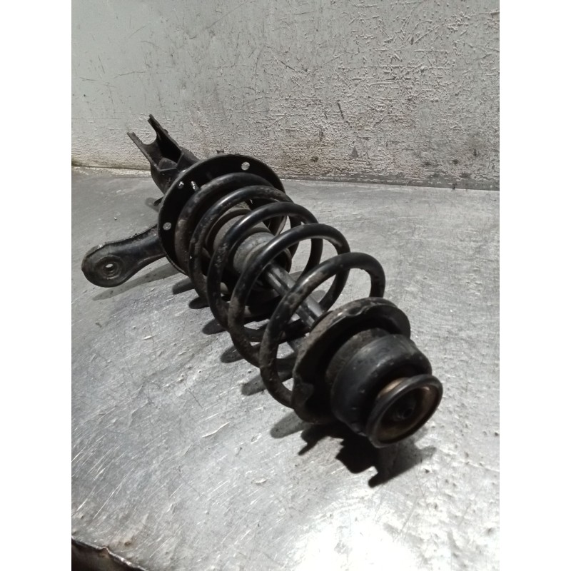 Recambio de amortiguador delantero derecho para audi 80 b4 sedán (8c2) 1.9 tdi referencia OEM IAM   92