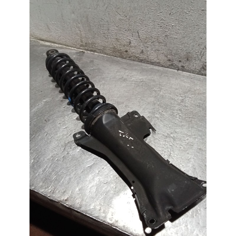 Recambio de amortiguador trasero izquierdo para audi 80 b4 sedán (8c2) 1.9 tdi referencia OEM IAM   92