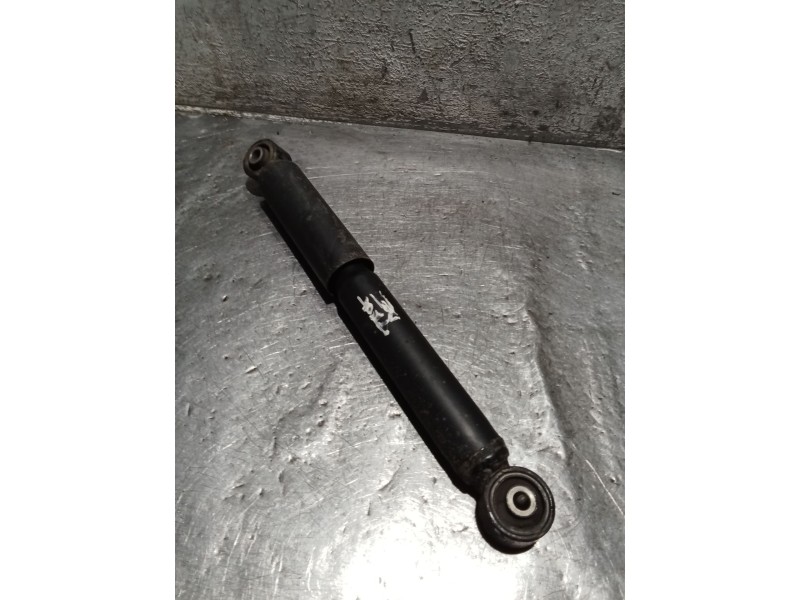 Recambio de amortiguador trasero derecho para volkswagen caddy iv furgoneta/monovolumen (saa, sah) 2.0 tdi referencia OEM IAM   