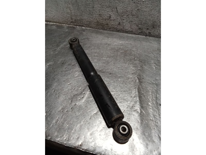 Recambio de amortiguador trasero derecho para volkswagen caddy iv furgoneta/monovolumen (saa, sah) 2.0 tdi referencia OEM IAM   
