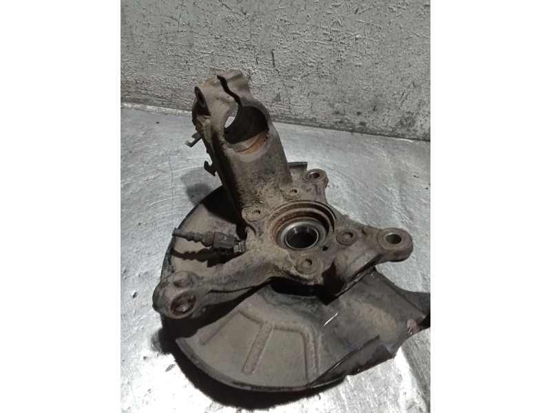 Recambio de mangueta delantera izquierda para volkswagen caddy iv furgoneta/monovolumen (saa, sah) 2.0 tdi referencia OEM IAM   
