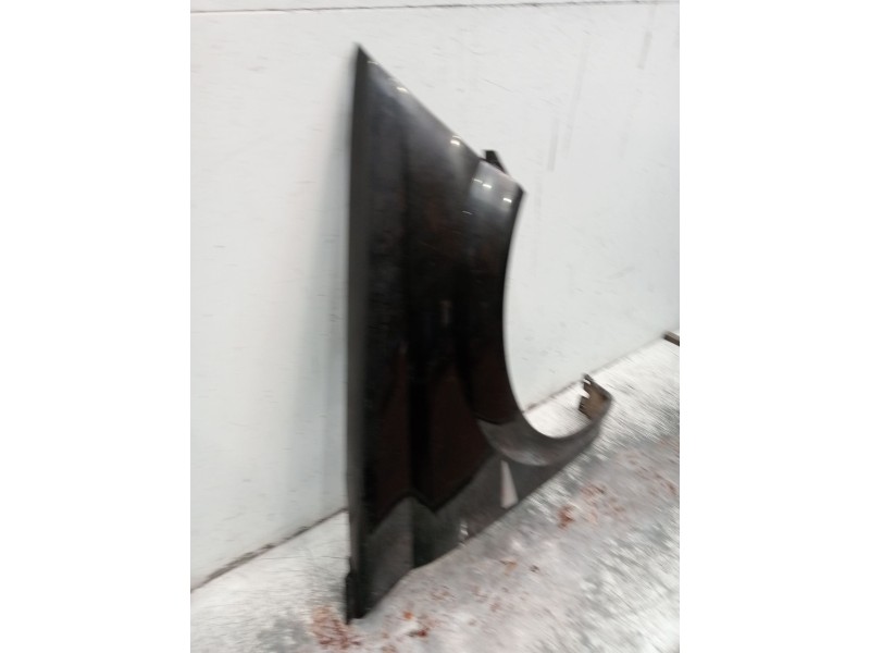 Recambio de aleta delantera derecha para renault megane ii coupé-cabriolet (em0/1_) 1.5 dci (em1e) referencia OEM IAM   