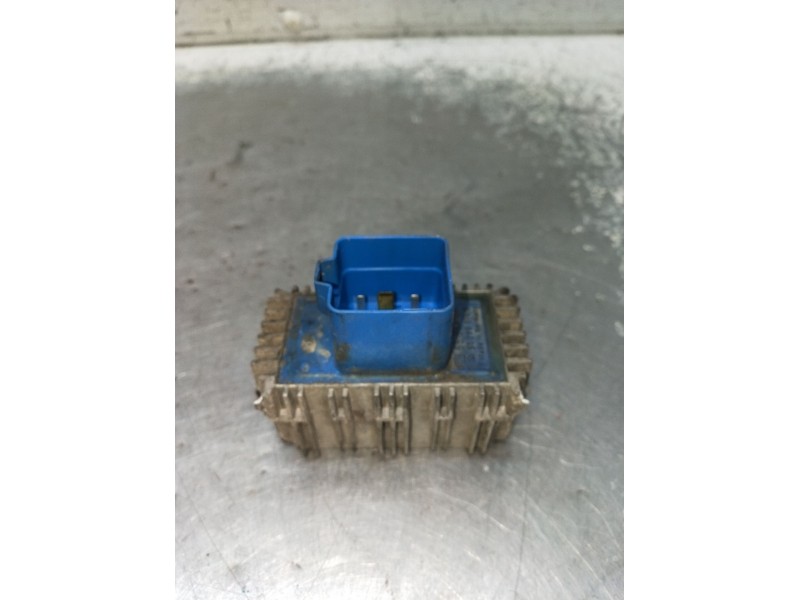 Recambio de caja precalentamiento para opel vectra c station wagon (z02) 1.9 cdti (f35) referencia OEM IAM 55353011 51299014B 03