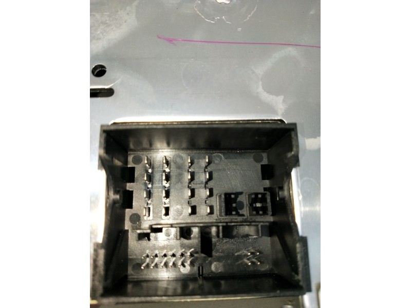 Recambio de sistema audio / radio cd para ford fiesta v (jh_, jd_) 1.4 tdci referencia OEM IAM 6S6118C815AG M143792 05