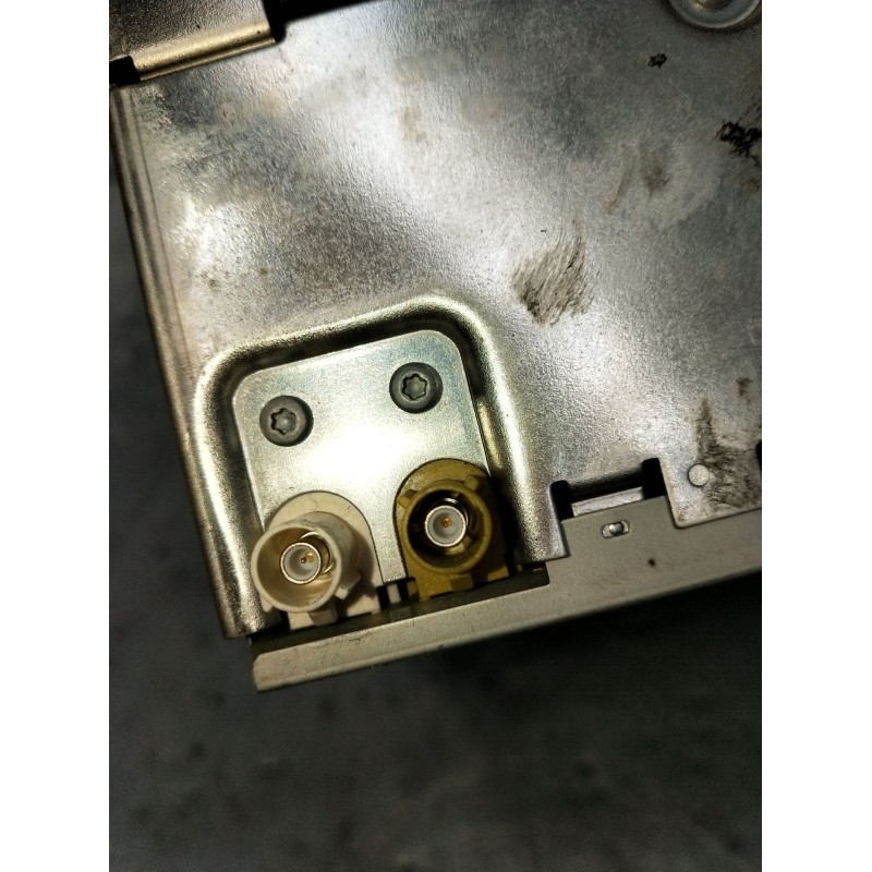 Recambio de sistema audio / radio cd para volkswagen touareg (7la) tdi v10 referencia OEM IAM 7612001017 7L6035191 VWZ1Z7C304544