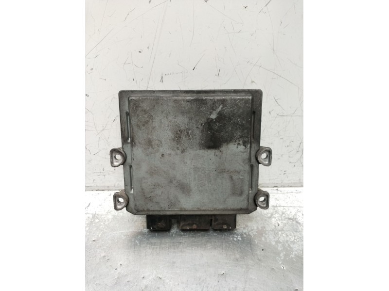 Recambio de centralita motor uce para ford fiesta v (jh_, jd_) 1.4 tdci referencia OEM IAM 7S6112A650AA 5WS40433A 2CLAJ38AC SID8