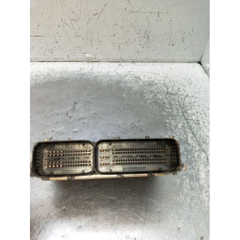 Recambio de centralita motor uce para opel vectra c station wagon (z02) 1.9 cdti (f35) referencia OEM IAM 0281012533 55197152 10