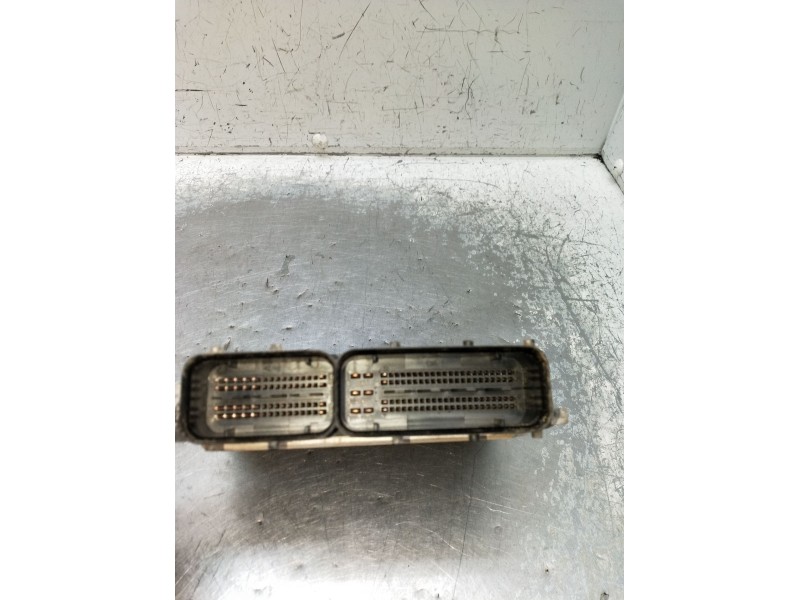 Recambio de centralita motor uce para opel vectra c station wagon (z02) 1.9 cdti (f35) referencia OEM IAM 0281012533 55197152 10