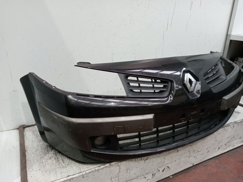 Recambio de paragolpes delantero para renault megane ii coupé-cabriolet (em0/1_) 1.5 dci (em1e) referencia OEM IAM   