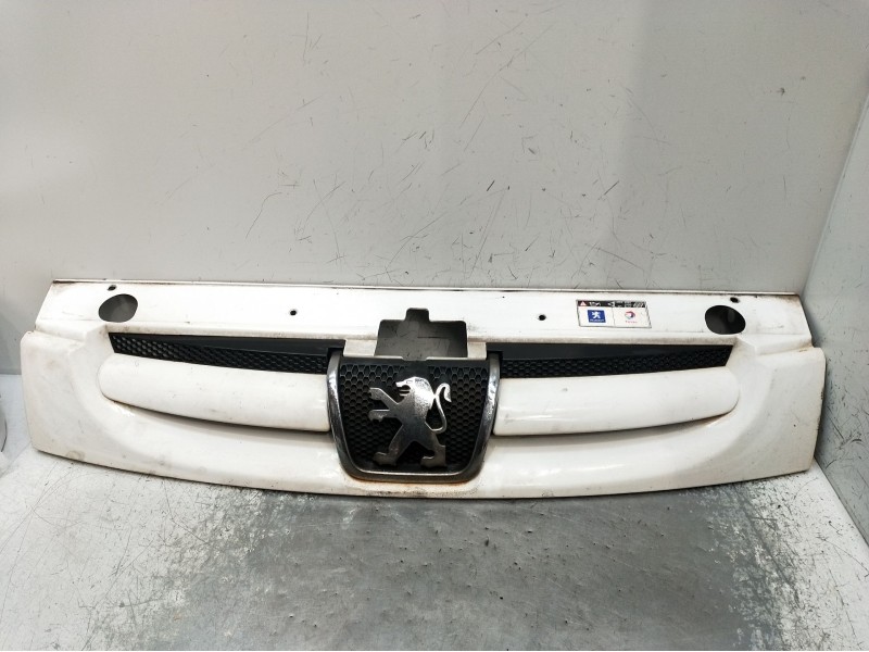 Recambio de rejilla delantera para peugeot partner furgoneta/monovolumen (5_, g_) 1.9 d referencia OEM IAM   