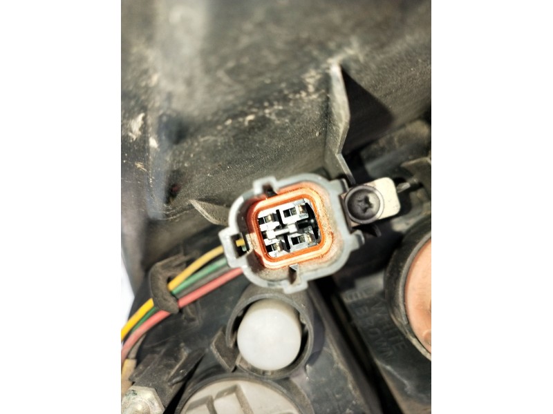 Recambio de piloto trasero derecho para ssangyong rodius i 2.7 xdi referencia OEM IAM   