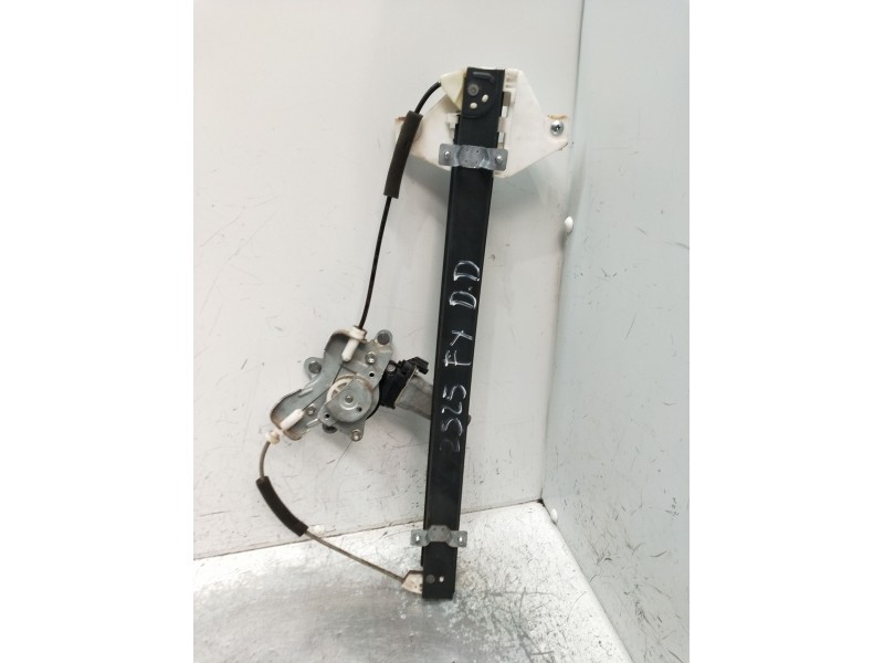 Recambio de elevalunas delantero derecho para ssangyong rodius i 2.7 xdi referencia OEM IAM  5P 