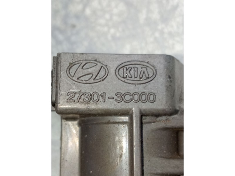 Recambio de bobina encendido para kia magentis 2.0 crdi referencia OEM IAM 273013C000  