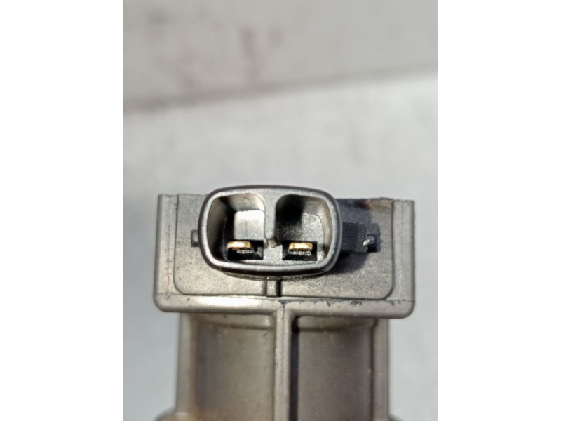 Recambio de bobina encendido para kia magentis 2.0 crdi referencia OEM IAM 273013C000  