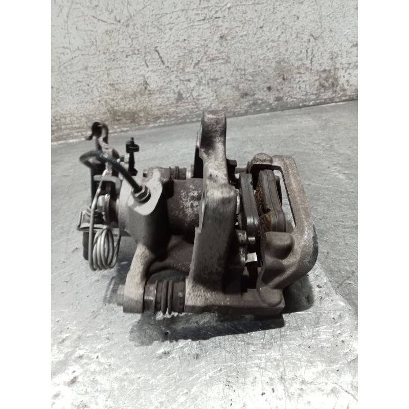 Recambio de pinza freno trasera izquierda para volkswagen caddy iv furgoneta/monovolumen (saa, sah) 2.0 tdi referencia OEM IAM  