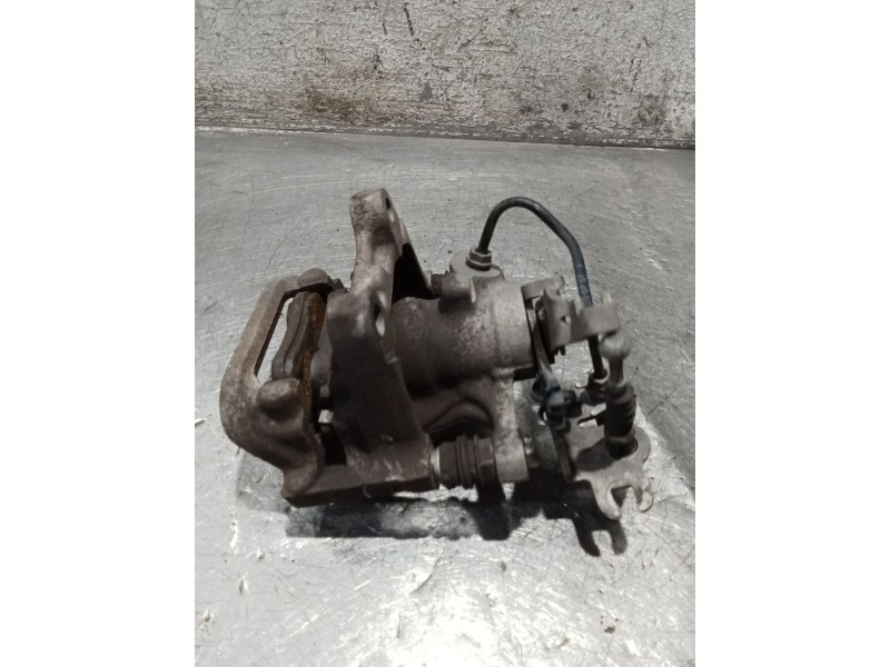 Recambio de pinza freno trasera izquierda para volkswagen caddy iv furgoneta/monovolumen (saa, sah) 2.0 tdi referencia OEM IAM  