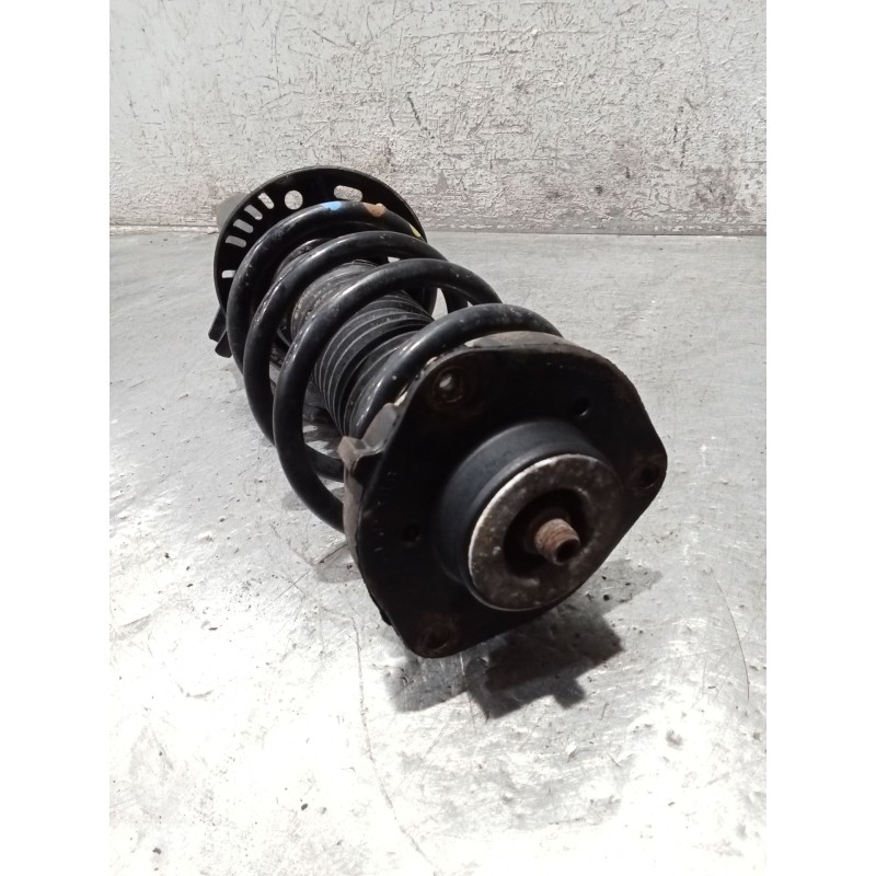 Recambio de amortiguador delantero derecho para volkswagen caddy iv furgoneta/monovolumen (saa, sah) 2.0 tdi referencia OEM IAM 