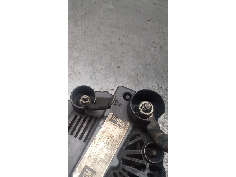 Recambio de alternador para opel corsa c (x01) 1.3 cdti (f08, f68) referencia OEM IAM 13117278YP  75A